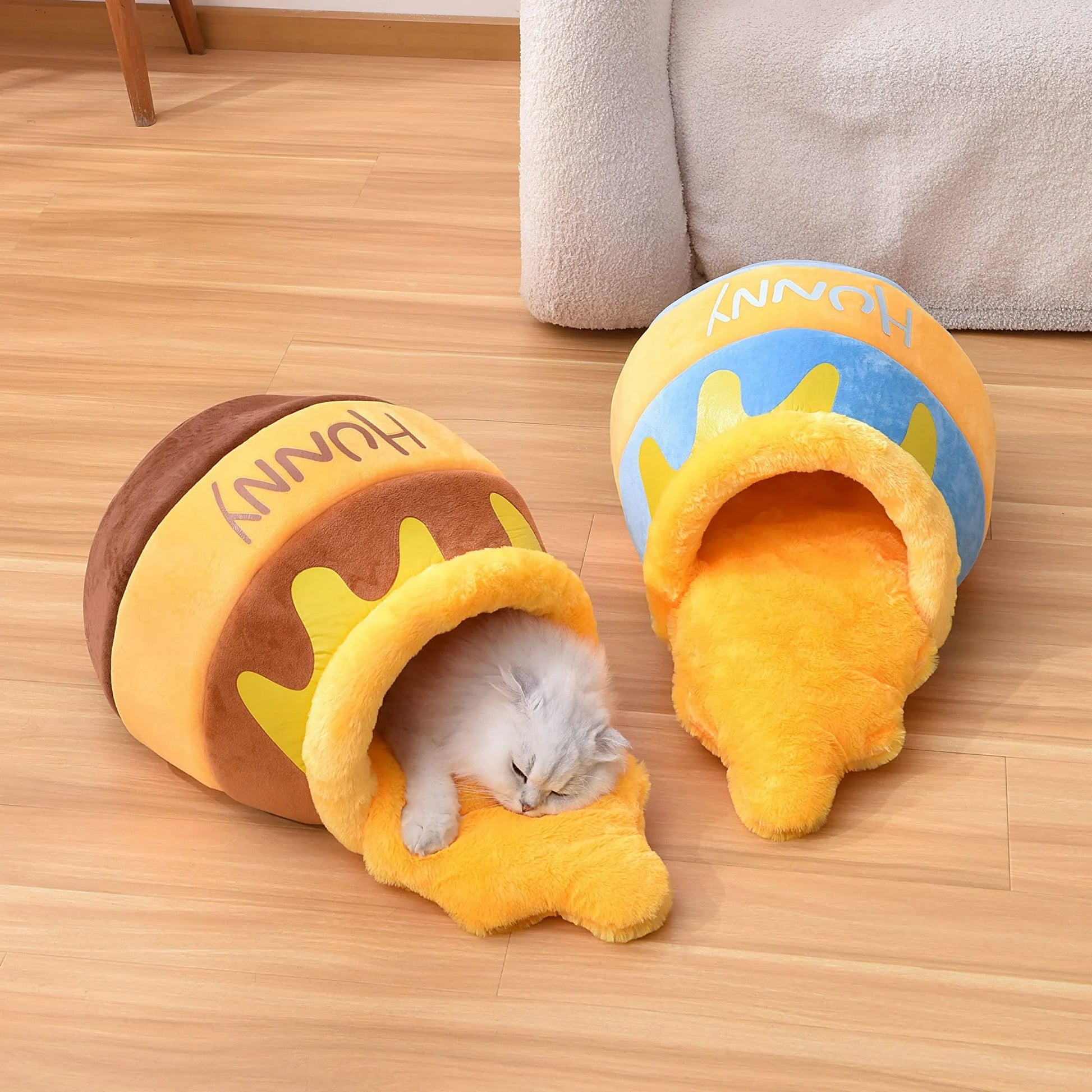 Honey Pot Cat Bed with Memory Foam – Cozy Indoor Cat House with Washable Cushion (Large)
