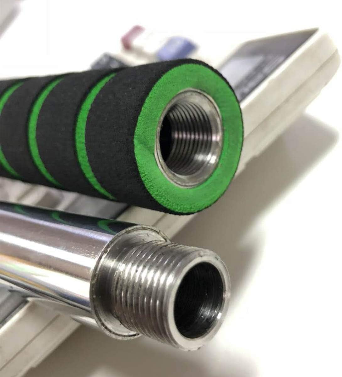 Long Handle Metal Cat Litter Scoop 32 in (81 cm) – Heavy-Duty Non-Stick